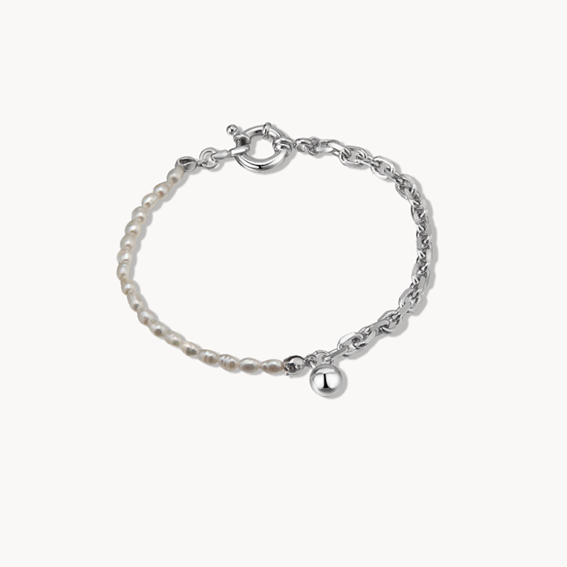 wrist chain with pearls and link chain