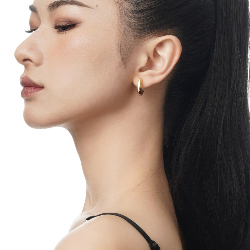 Stylish 925-silver ear jewelry