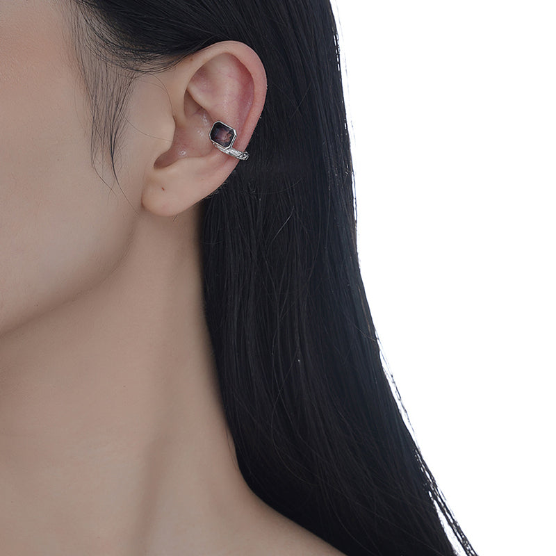 Black Gemstone Ear Cuff with S925 Silver or 18k Gold Finish