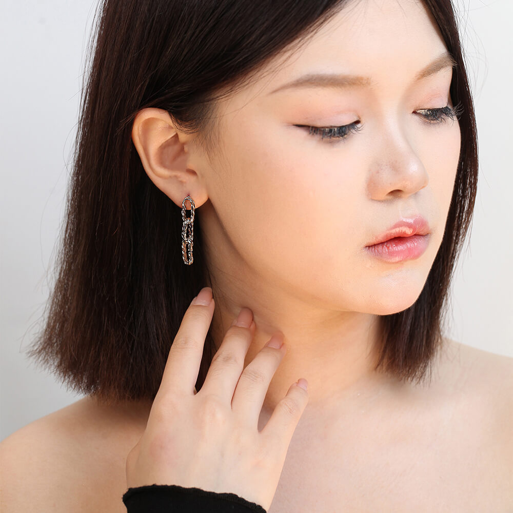 chain style earring