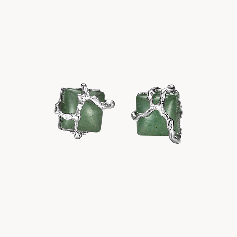 Aqua S925 Silver Earring with Green Stone