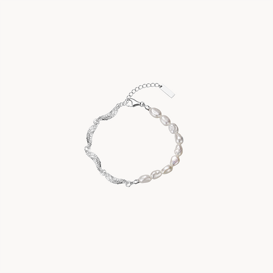 Irregular 925 Silver Bracelet with White Pearls