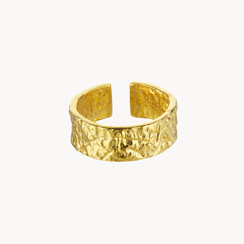 Textured Beaten Ring in 18k Gold or S925 Silver Finish