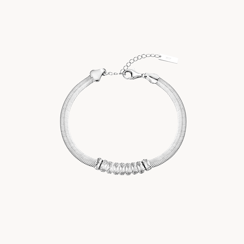 Sterling Silver Ribbed Chain Bracelet with Glossy Finish