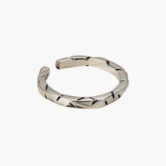 Resizable Sterling Silver Ring with Cracks