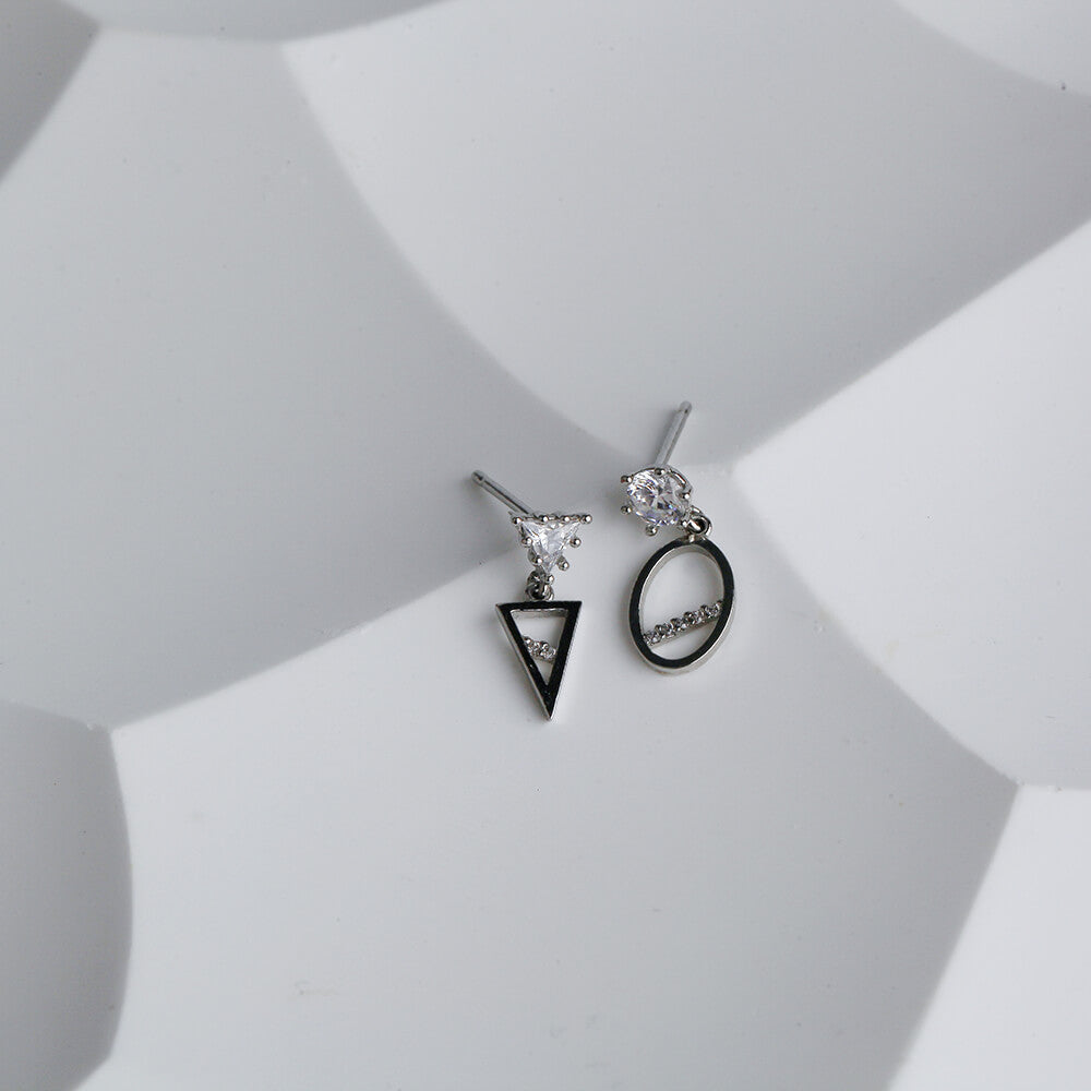 Small Silver Earring with Cubic Zirconia Stone