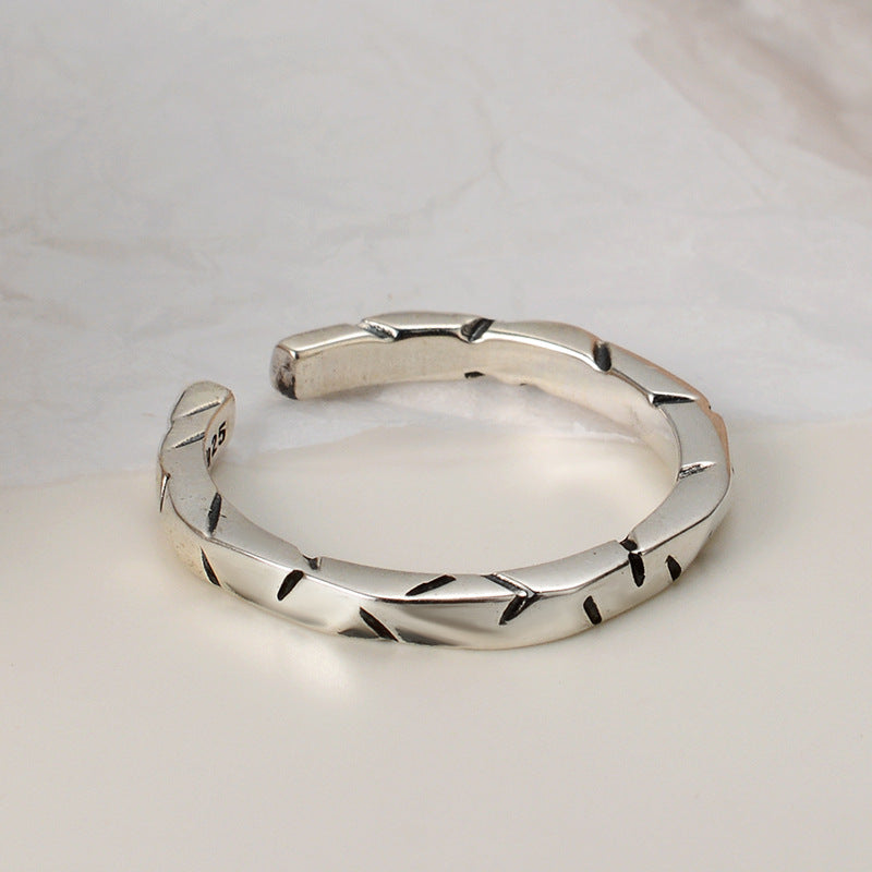 Resizable Sterling Silver Ring with Cracks