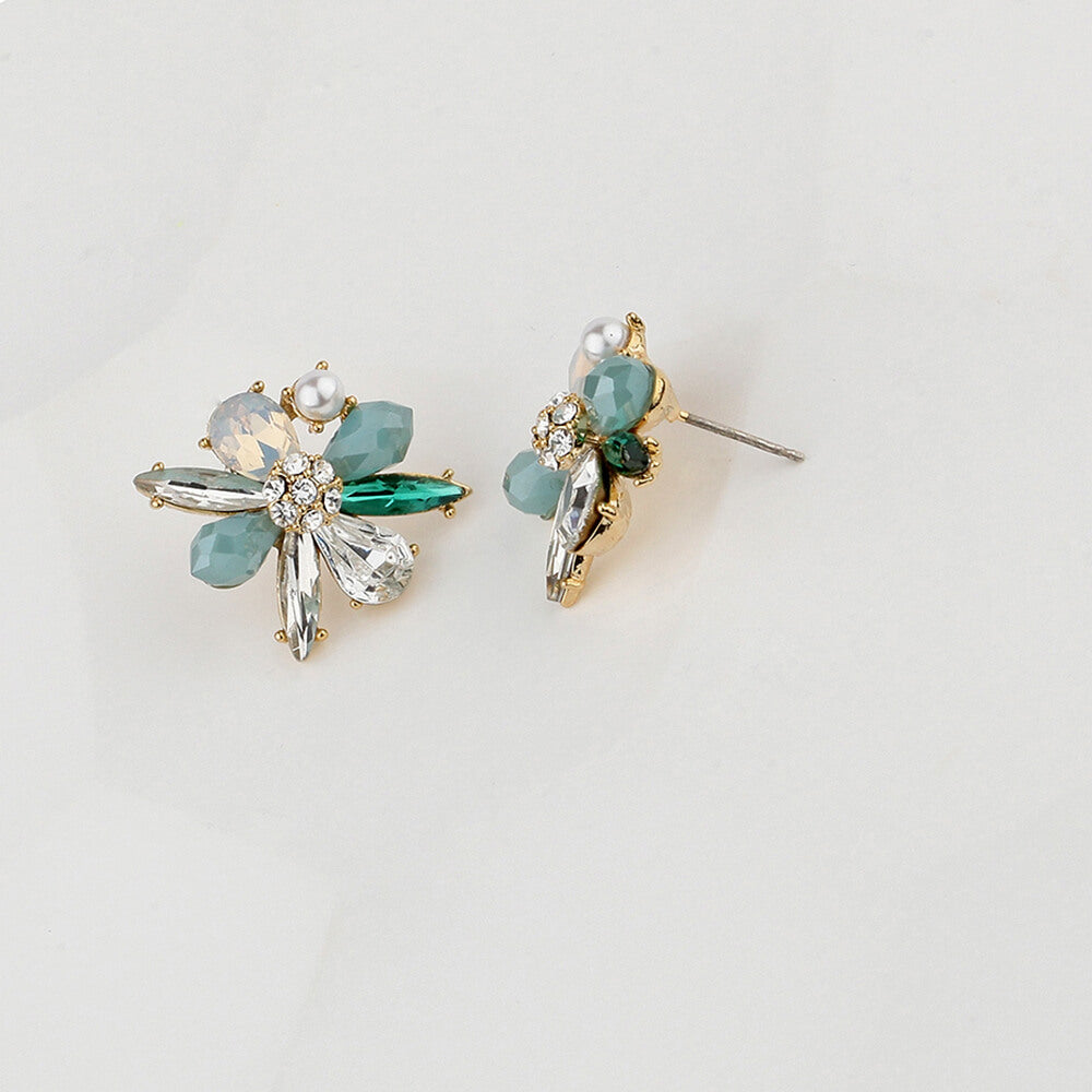 Vintage Emerald Green Pearl Stud Earring with Crystals