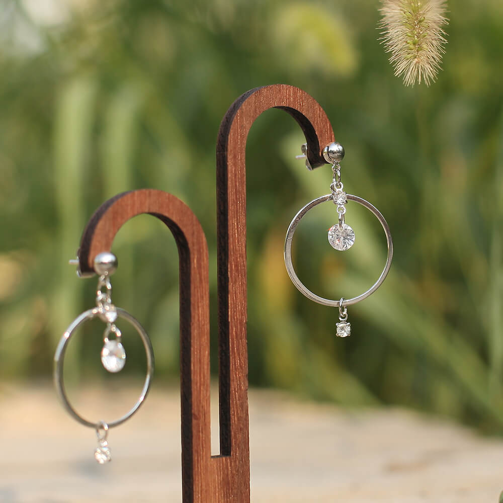 round drop-earrings